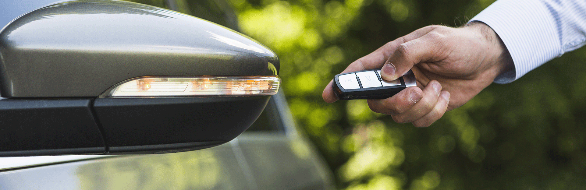 C0MPLÉX1-Car-Dealer-Website