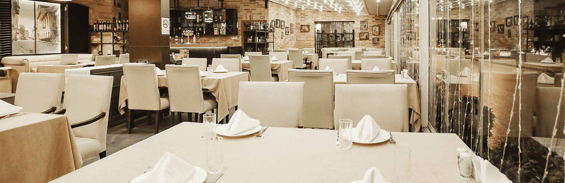 C0MPLÉX1-RESTAURANTS-NEW