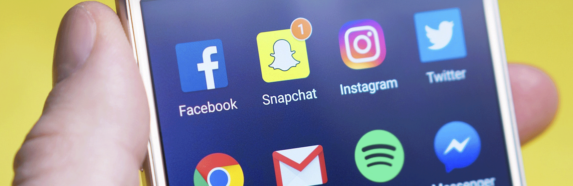 C0MPLÉX1-Social-Media-Manager-New